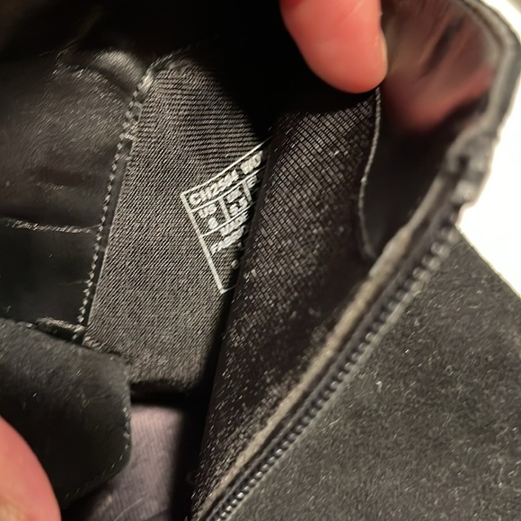 EUC Rockport Suede Booties - size 8 - Picture 6 of 10